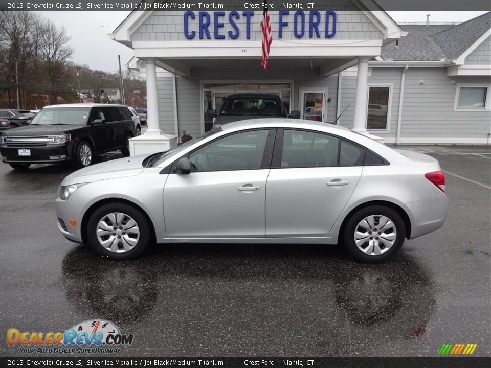 2013 Chevrolet Cruze LS Silver Ice Metallic / Jet Black/Medium Titanium Photo #4