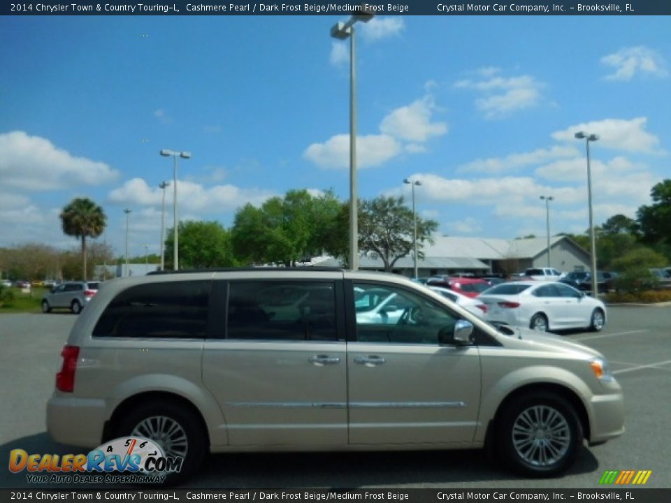 2014 Chrysler Town & Country Touring-L Cashmere Pearl / Dark Frost Beige/Medium Frost Beige Photo #12