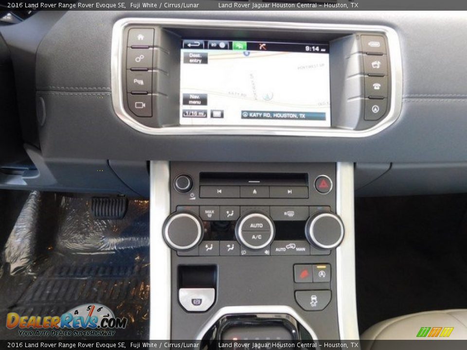 2016 Land Rover Range Rover Evoque SE Fuji White / Cirrus/Lunar Photo #19