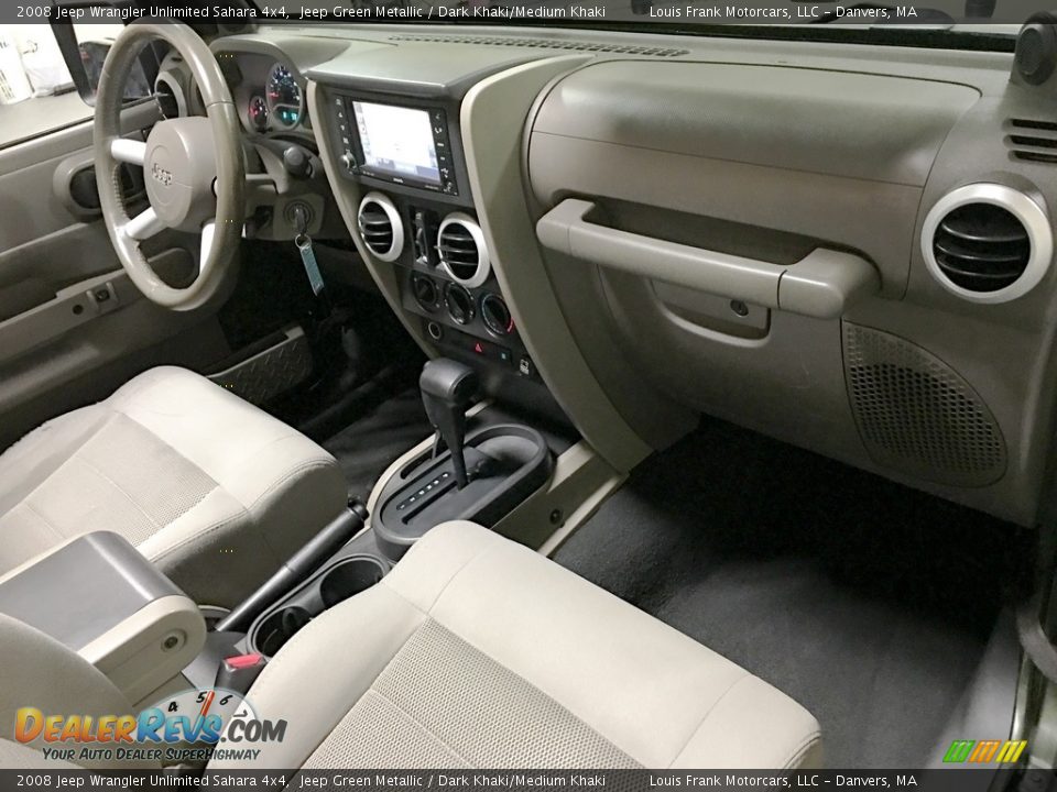 2008 Jeep Wrangler Unlimited Sahara 4x4 Jeep Green Metallic / Dark Khaki/Medium Khaki Photo #11