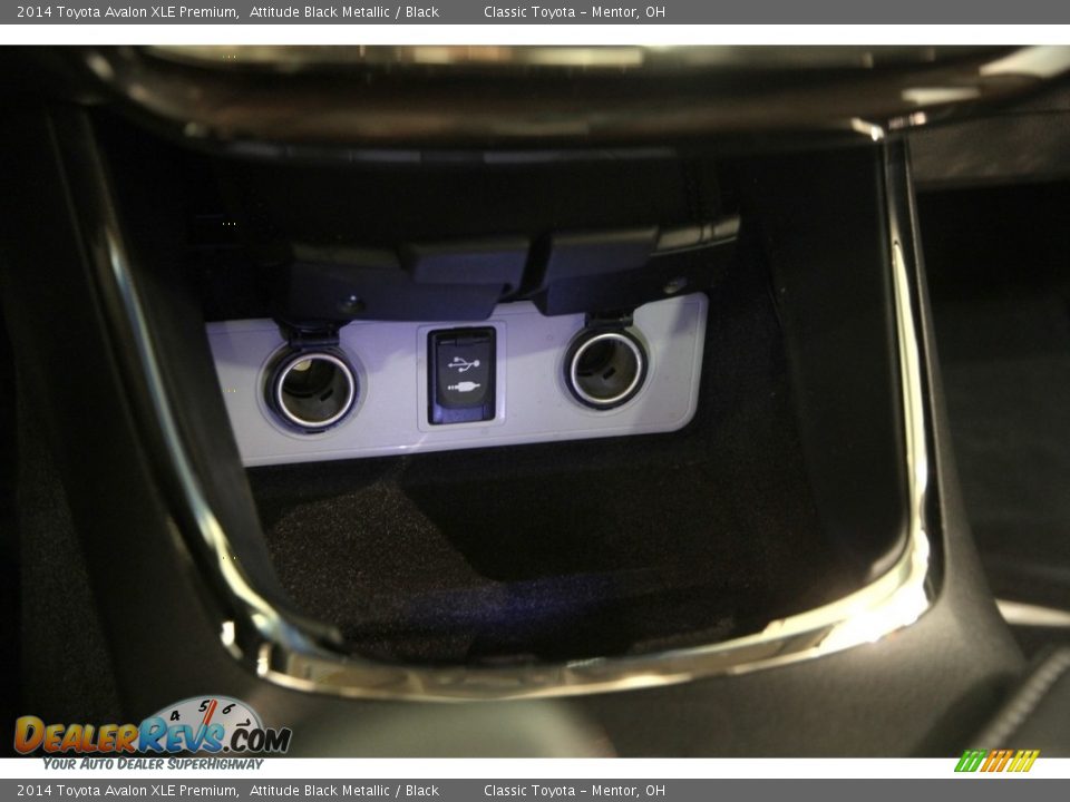 2014 Toyota Avalon XLE Premium Attitude Black Metallic / Black Photo #13