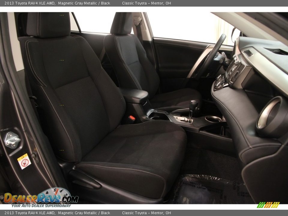 2013 Toyota RAV4 XLE AWD Magnetic Gray Metallic / Black Photo #12