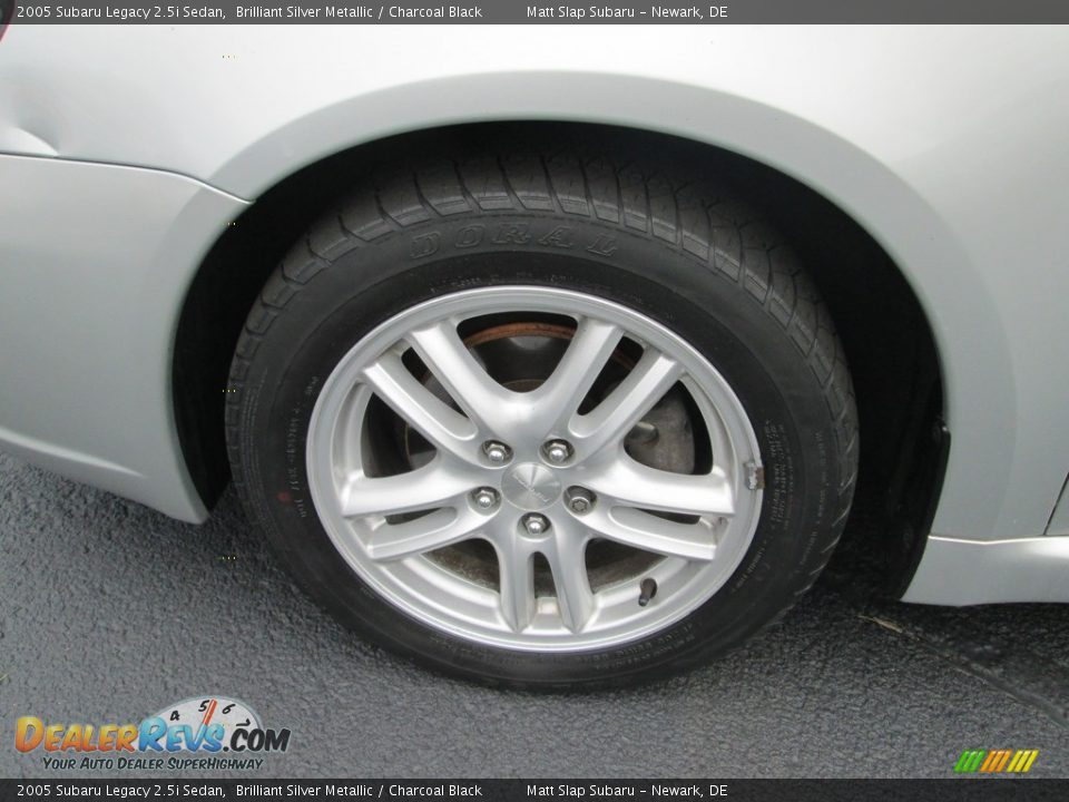 2005 Subaru Legacy 2.5i Sedan Brilliant Silver Metallic / Charcoal Black Photo #21