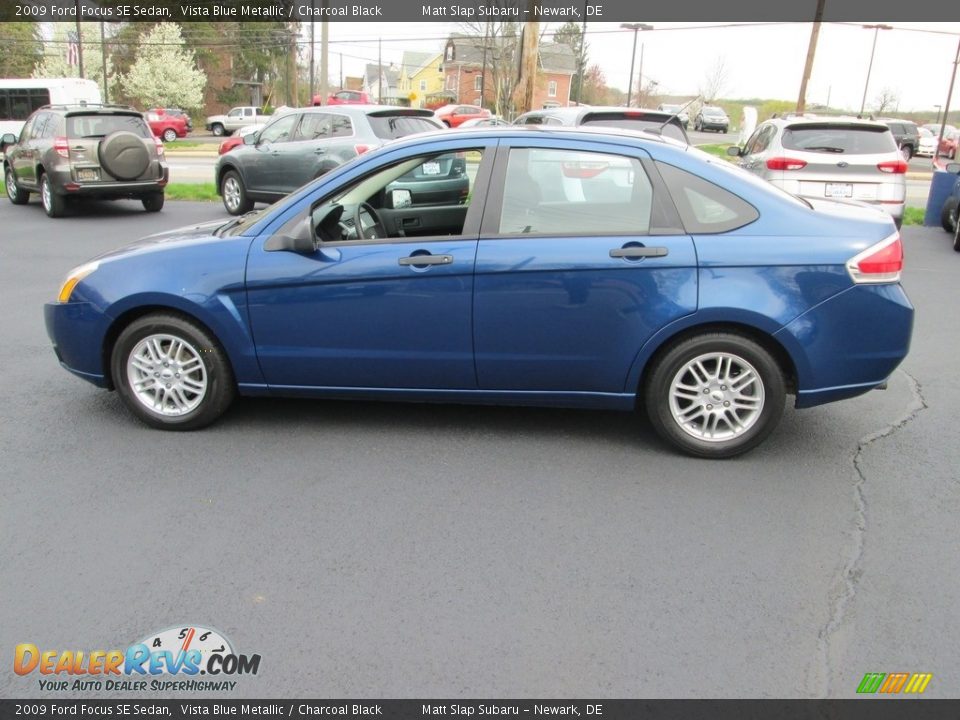 2009 Ford Focus SE Sedan Vista Blue Metallic / Charcoal Black Photo #9