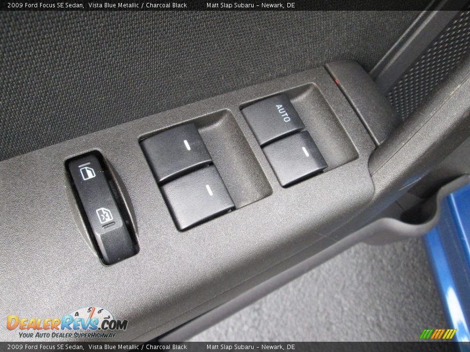 2009 Ford Focus SE Sedan Vista Blue Metallic / Charcoal Black Photo #14