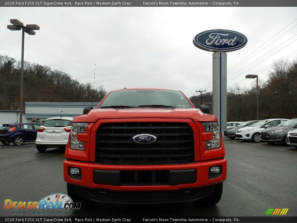 2016 Ford F150 XLT SuperCrew 4x4 Race Red / Medium Earth Gray Photo #2