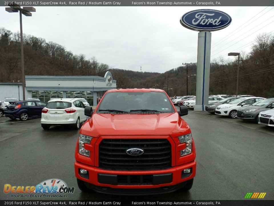 2016 Ford F150 XLT SuperCrew 4x4 Race Red / Medium Earth Gray Photo #3