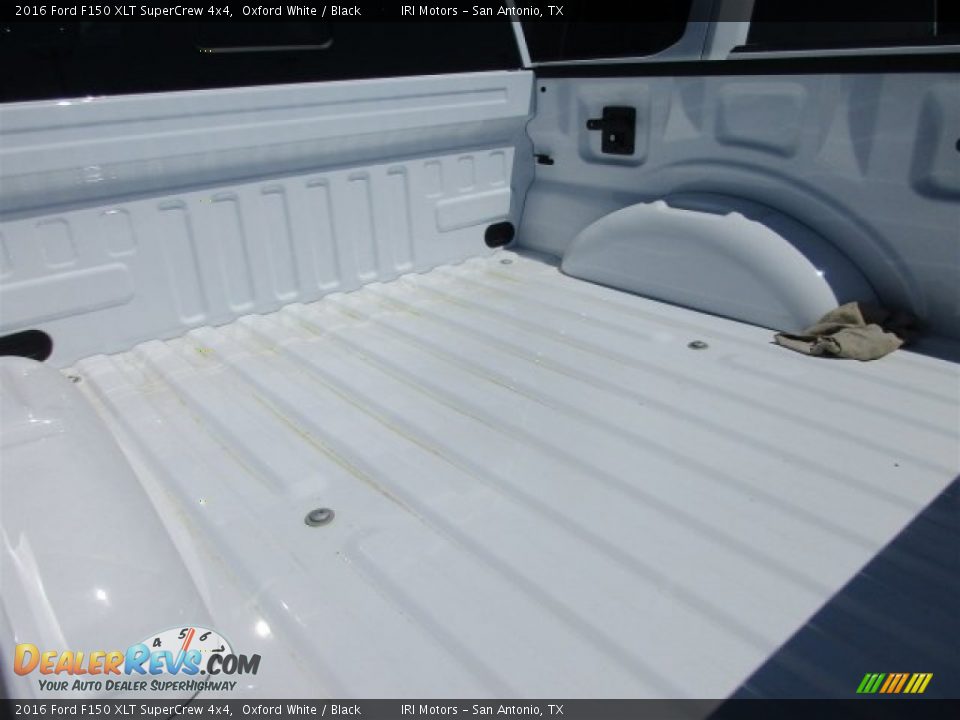 2016 Ford F150 XLT SuperCrew 4x4 Oxford White / Black Photo #8