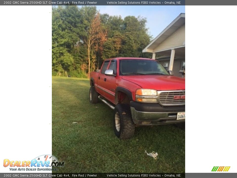 2002 GMC Sierra 2500HD SLT Crew Cab 4x4 Fire Red / Pewter Photo #3