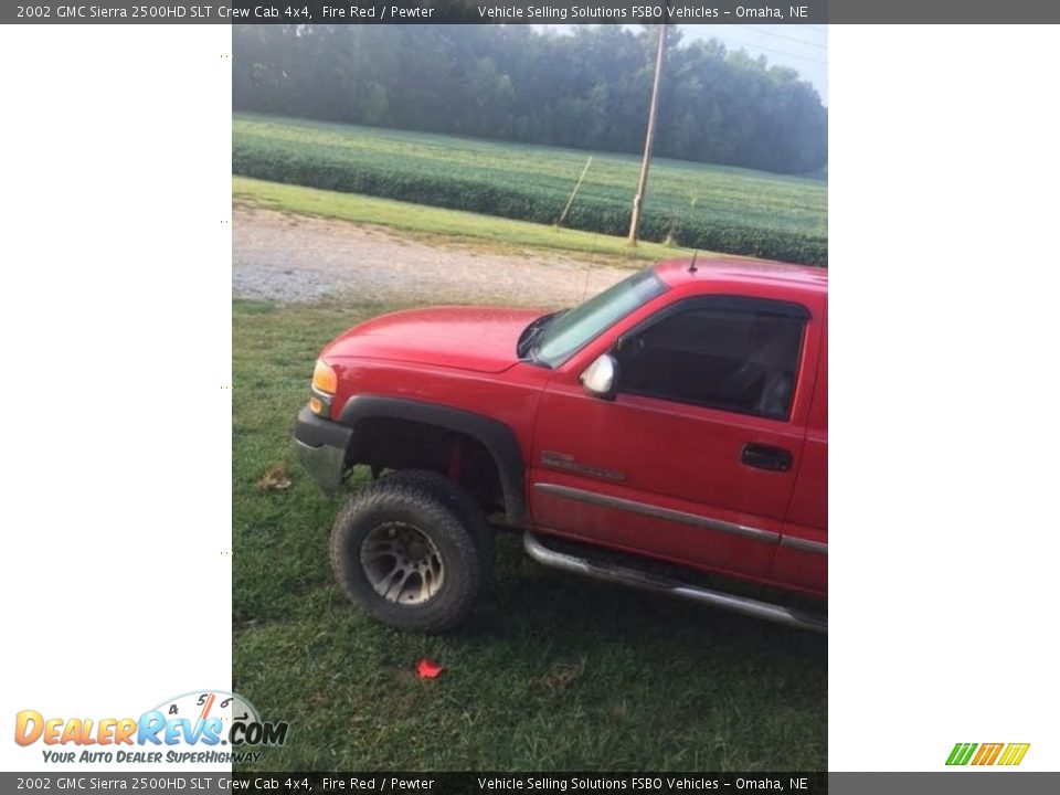 2002 GMC Sierra 2500HD SLT Crew Cab 4x4 Fire Red / Pewter Photo #4