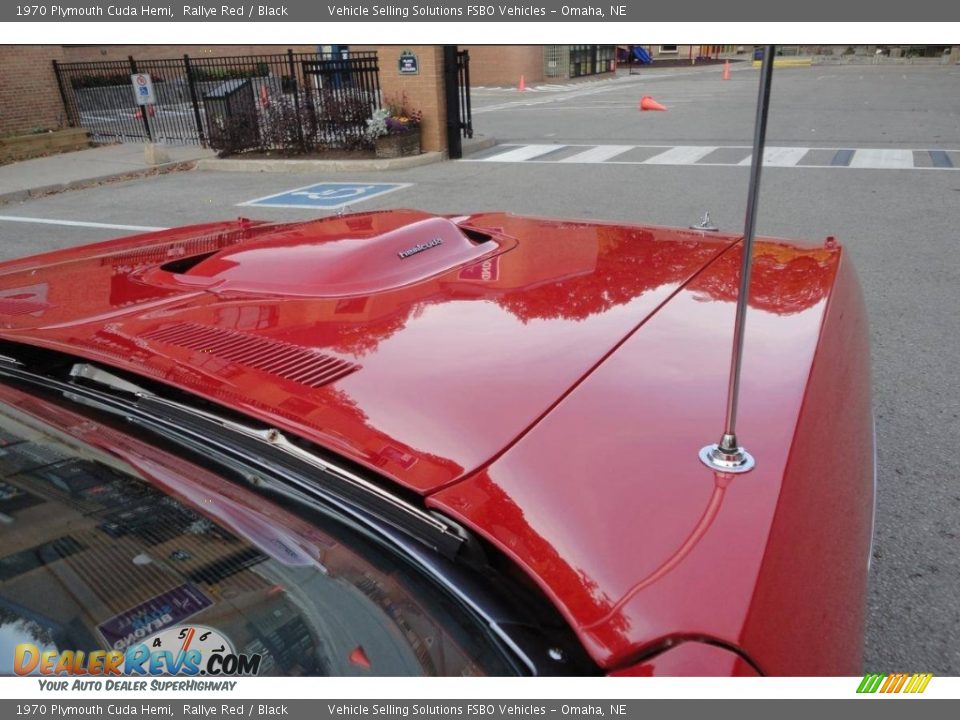 1970 Plymouth Cuda Hemi Rallye Red / Black Photo #9