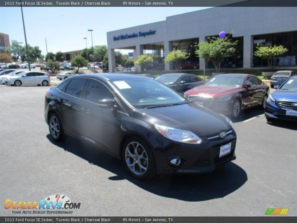 2013 Ford Focus SE Sedan Tuxedo Black / Charcoal Black Photo #1