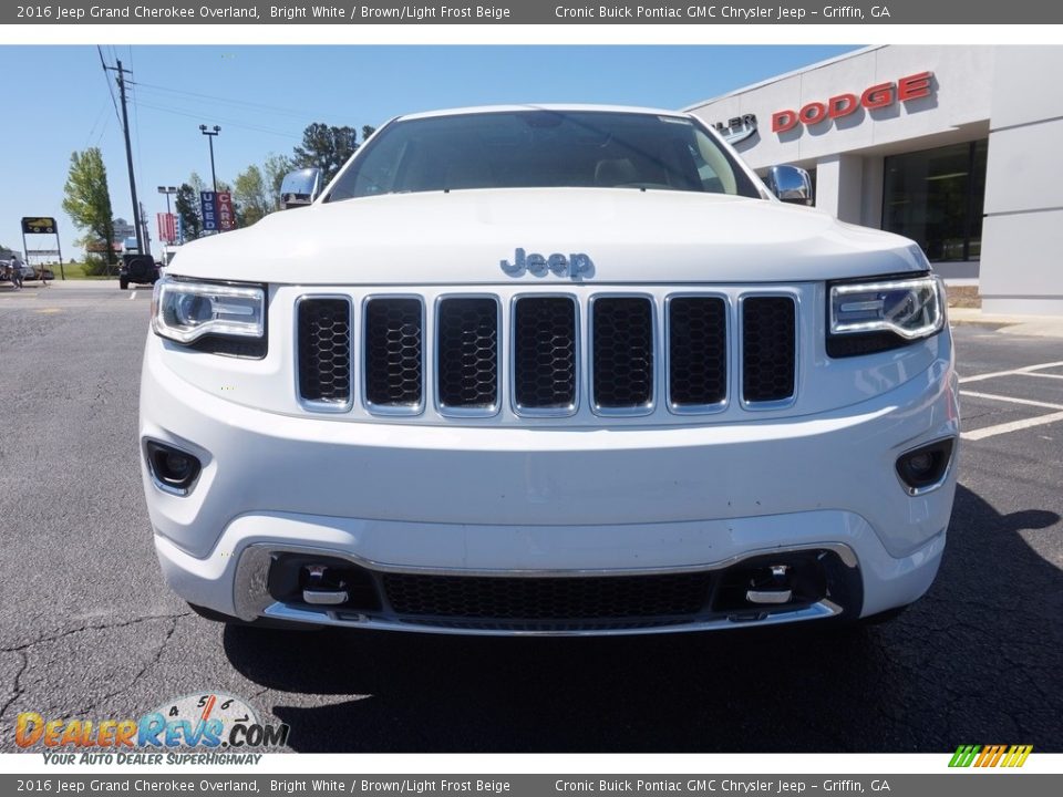 2016 Jeep Grand Cherokee Overland Bright White / Brown/Light Frost Beige Photo #2