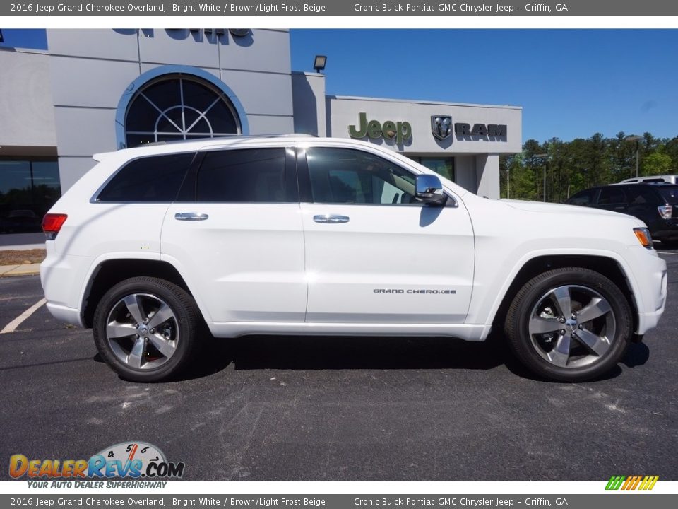 2016 Jeep Grand Cherokee Overland Bright White / Brown/Light Frost Beige Photo #8