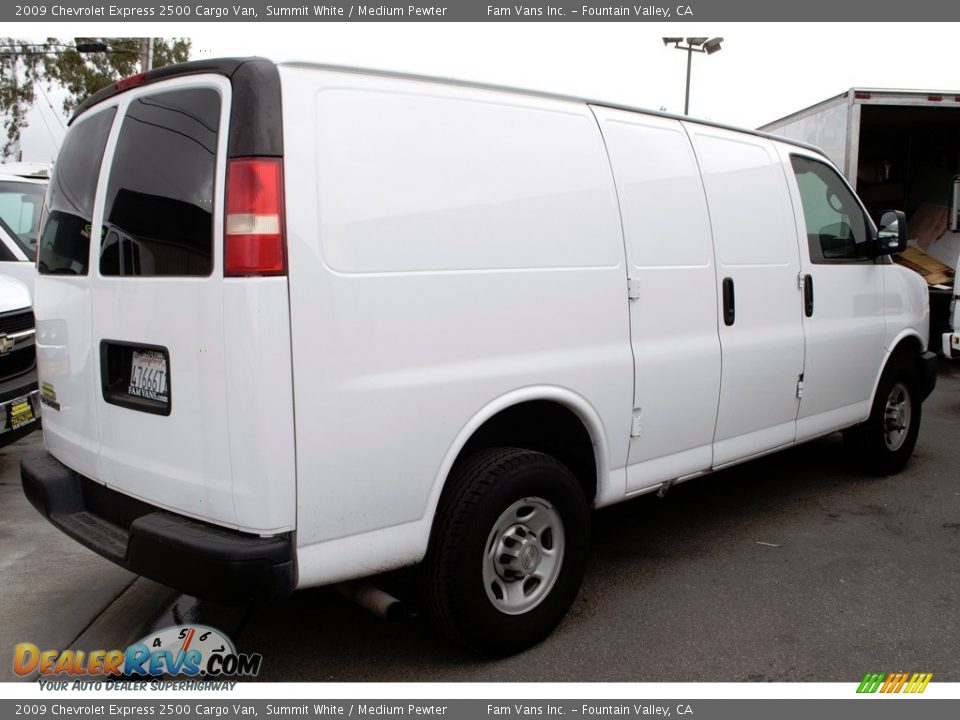 2009 Chevrolet Express 2500 Cargo Van Summit White / Medium Pewter Photo #4