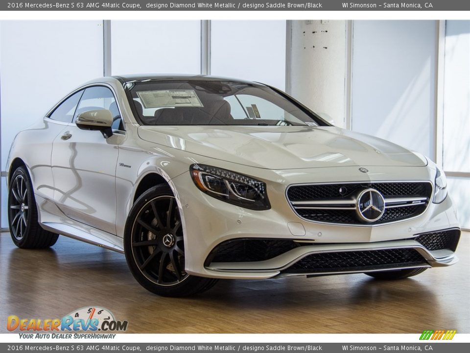 Front 3/4 View of 2016 Mercedes-Benz S 63 AMG 4Matic Coupe Photo #12