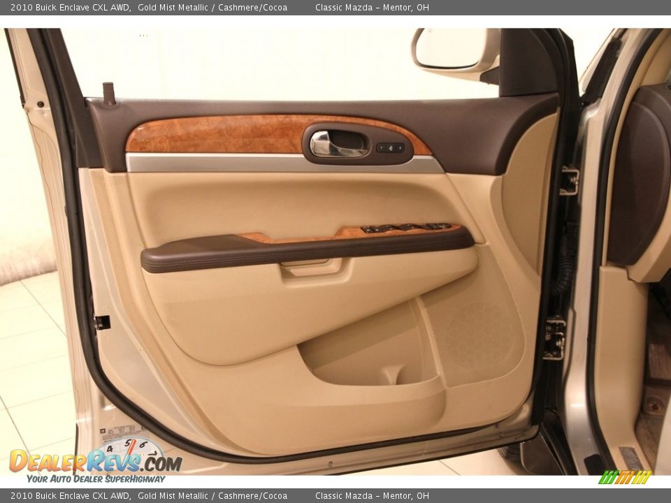 2010 Buick Enclave CXL AWD Gold Mist Metallic / Cashmere/Cocoa Photo #4