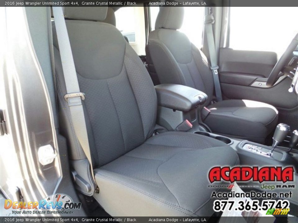 2016 Jeep Wrangler Unlimited Sport 4x4 Granite Crystal Metallic / Black Photo #10