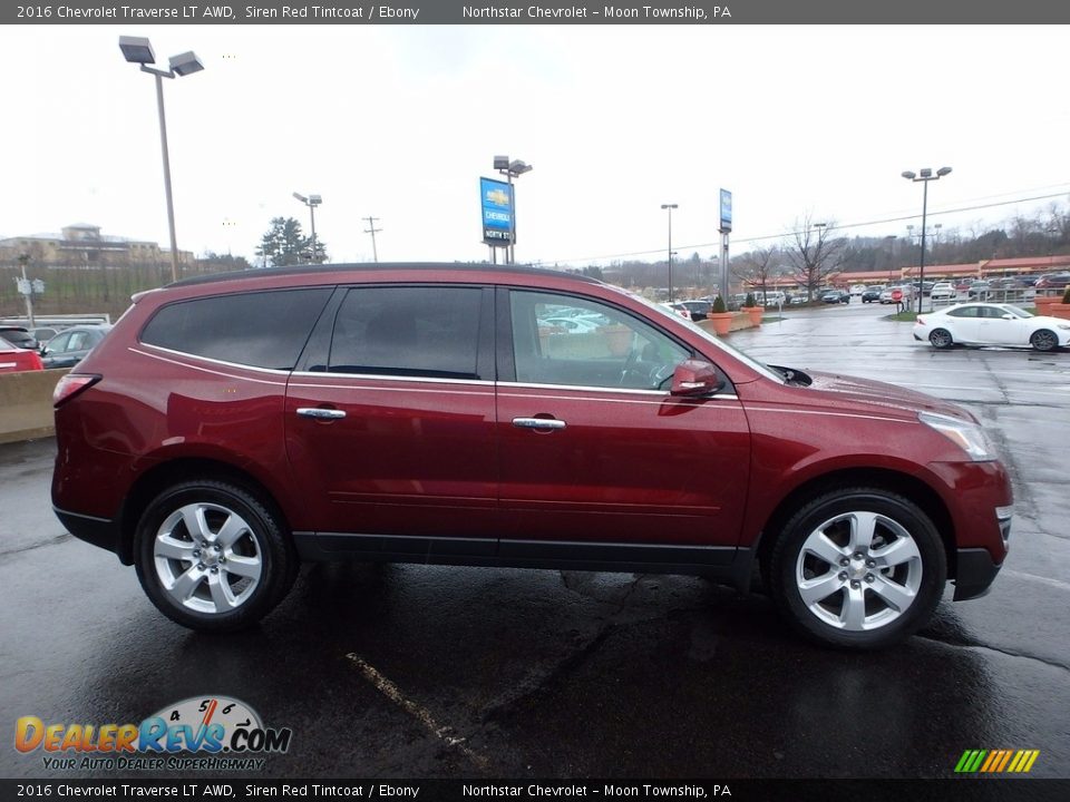 2016 Chevrolet Traverse LT AWD Siren Red Tintcoat / Ebony Photo #10