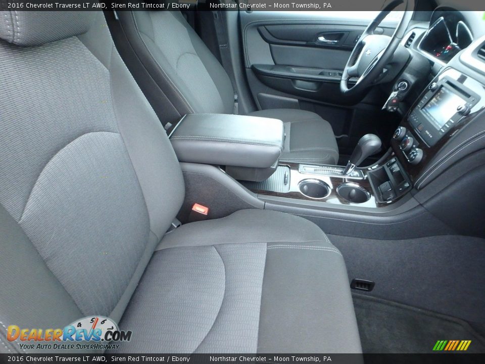 2016 Chevrolet Traverse LT AWD Siren Red Tintcoat / Ebony Photo #15