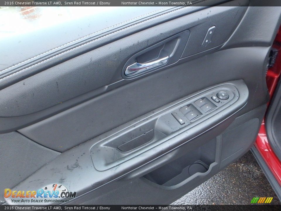 2016 Chevrolet Traverse LT AWD Siren Red Tintcoat / Ebony Photo #25