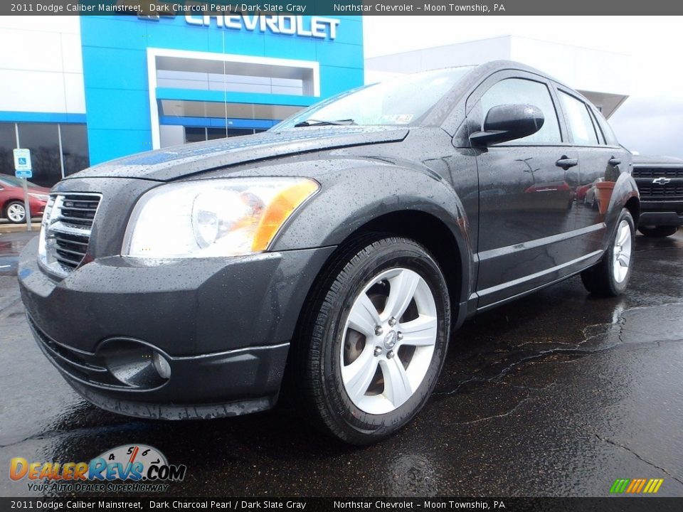 2011 Dodge Caliber Mainstreet Dark Charcoal Pearl / Dark Slate Gray Photo #2