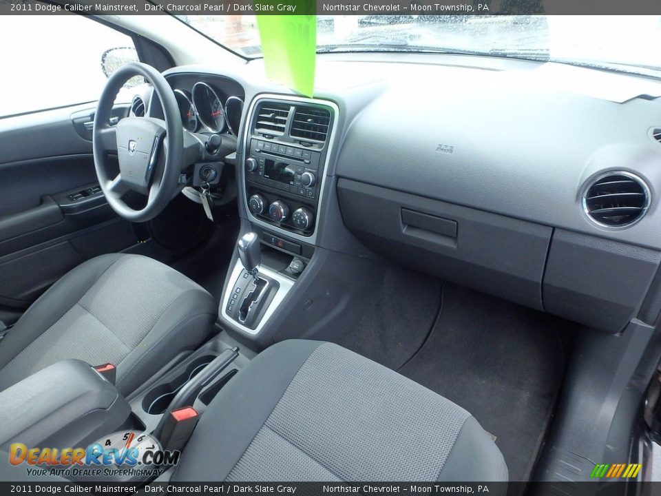 2011 Dodge Caliber Mainstreet Dark Charcoal Pearl / Dark Slate Gray Photo #16