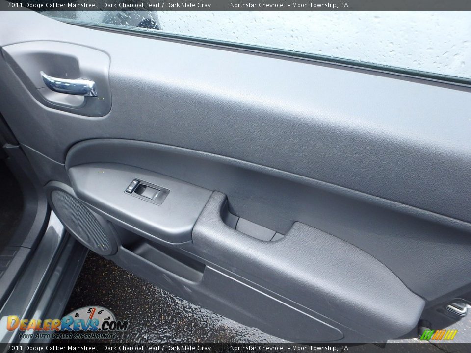 2011 Dodge Caliber Mainstreet Dark Charcoal Pearl / Dark Slate Gray Photo #17