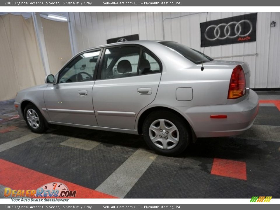 2005 Hyundai Accent GLS Sedan Silver Mist / Gray Photo #11