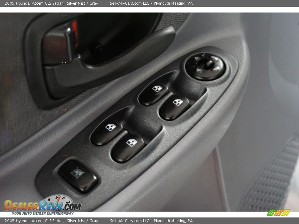 2005 Hyundai Accent GLS Sedan Silver Mist / Gray Photo #14