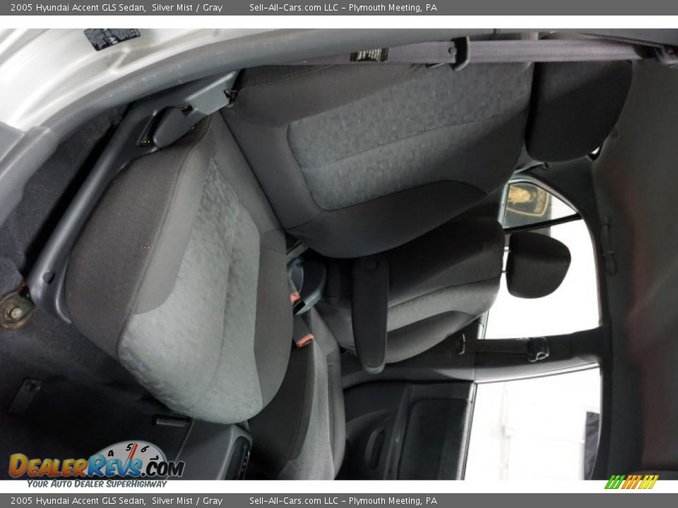 2005 Hyundai Accent GLS Sedan Silver Mist / Gray Photo #19