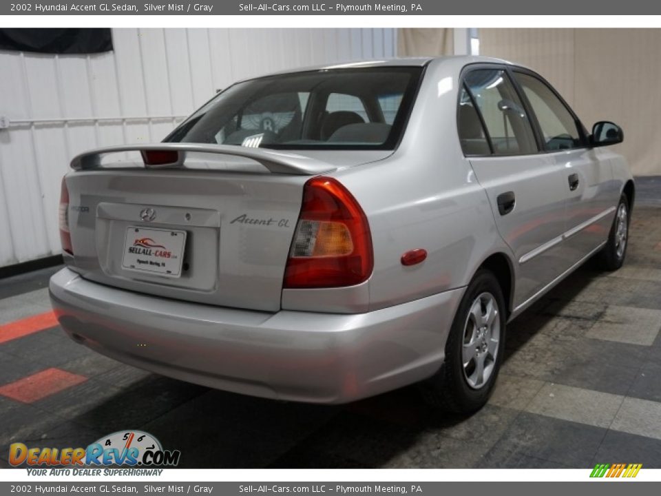 2002 Hyundai Accent GL Sedan Silver Mist / Gray Photo #8