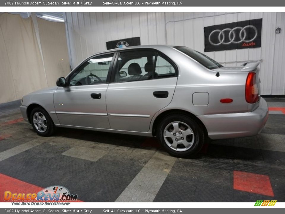 2002 Hyundai Accent GL Sedan Silver Mist / Gray Photo #11