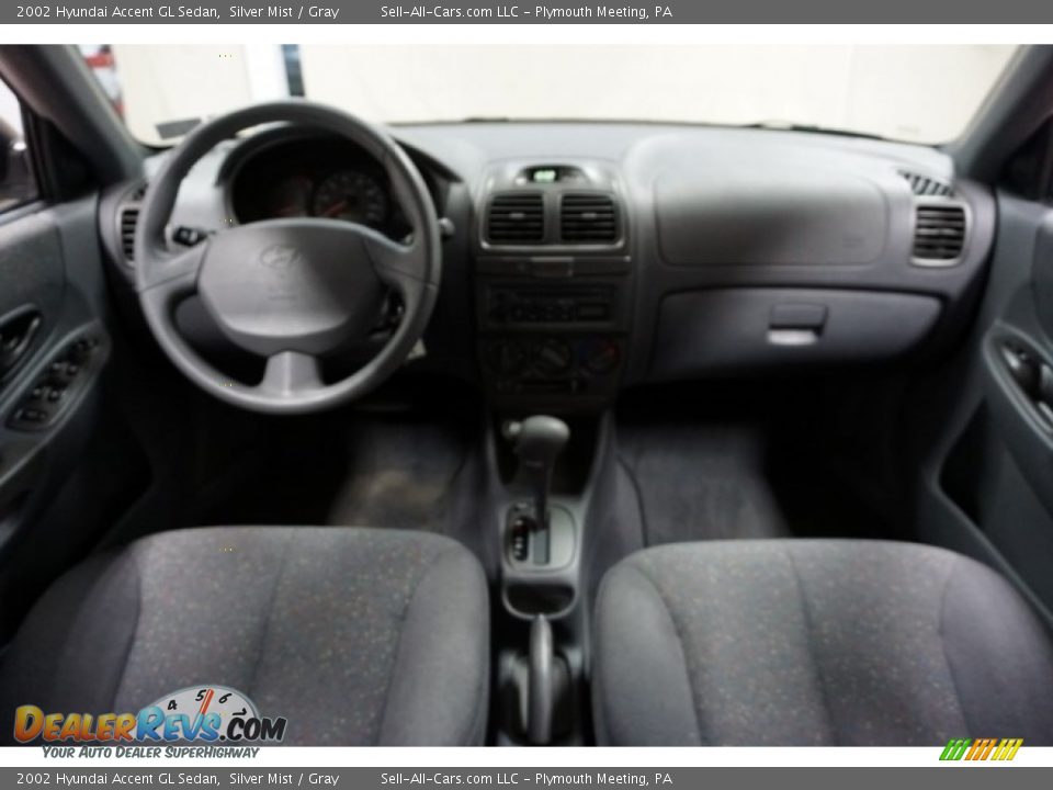 2002 Hyundai Accent GL Sedan Silver Mist / Gray Photo #25