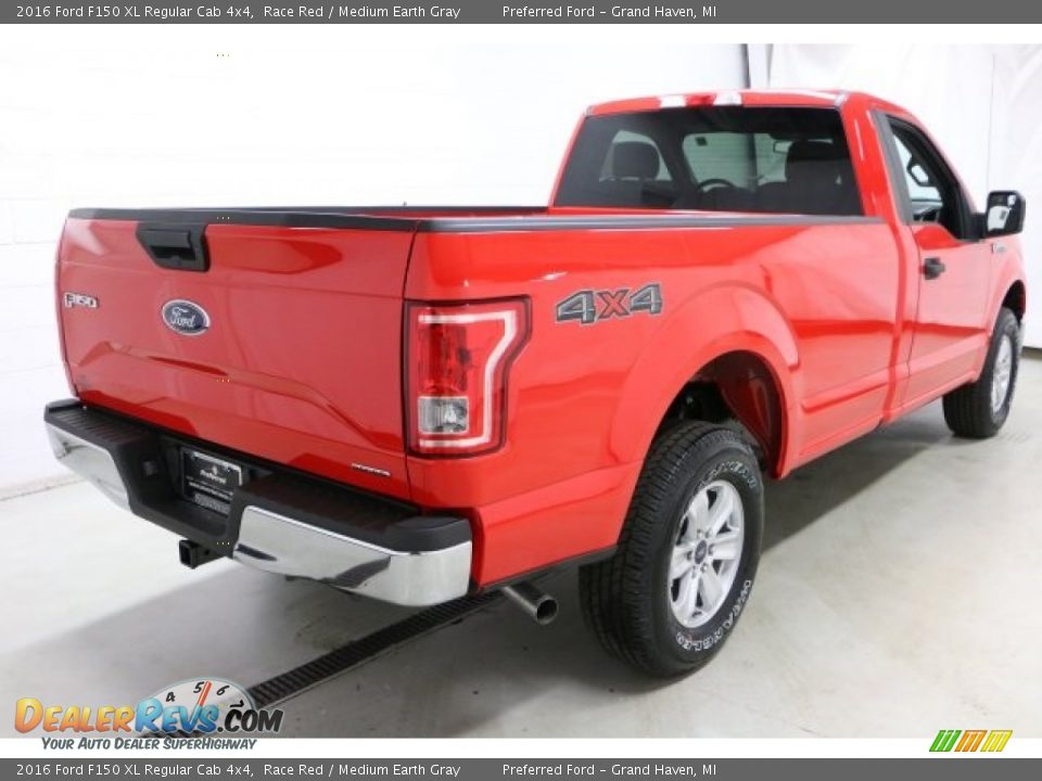 2016 Ford F150 XL Regular Cab 4x4 Race Red / Medium Earth Gray Photo #4