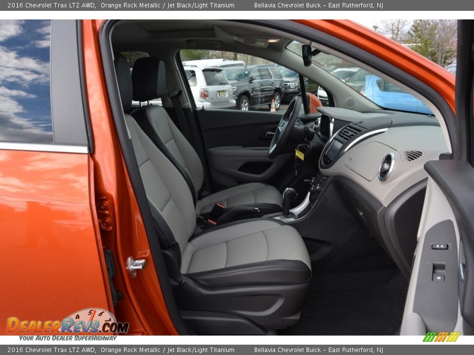 2016 Chevrolet Trax LTZ AWD Orange Rock Metallic / Jet Black/Light Titanium Photo #10