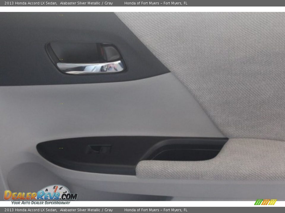 2013 Honda Accord LX Sedan Alabaster Silver Metallic / Gray Photo #27