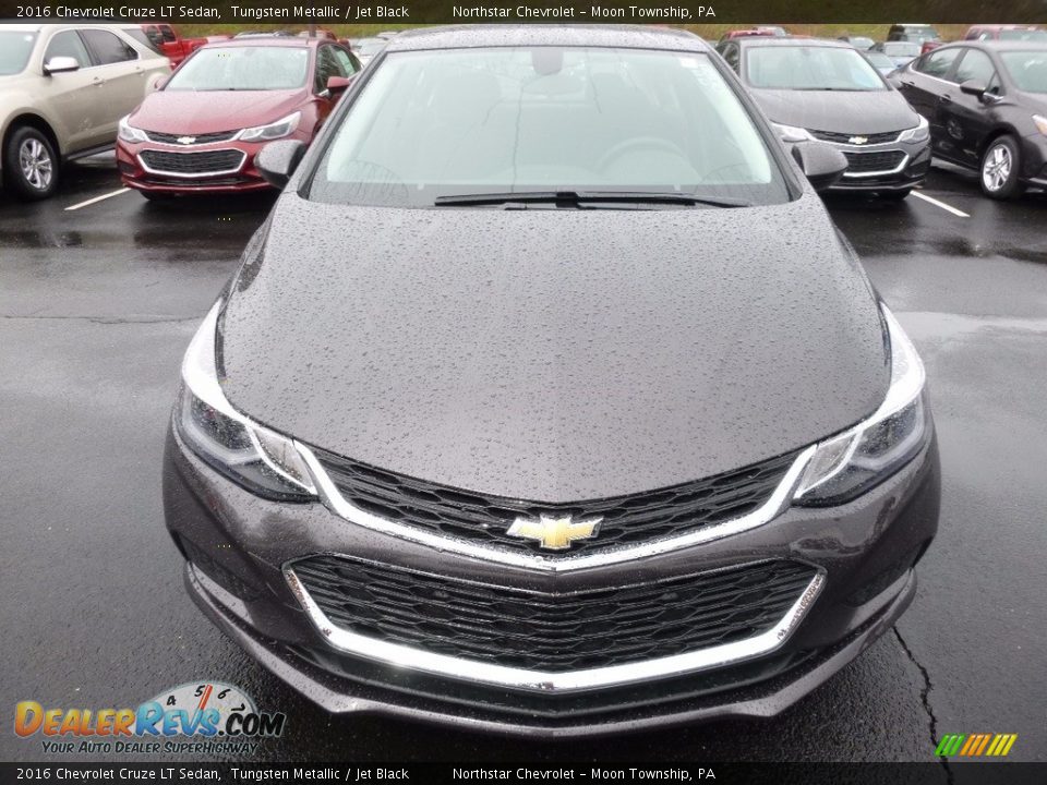2016 Chevrolet Cruze LT Sedan Tungsten Metallic / Jet Black Photo #2
