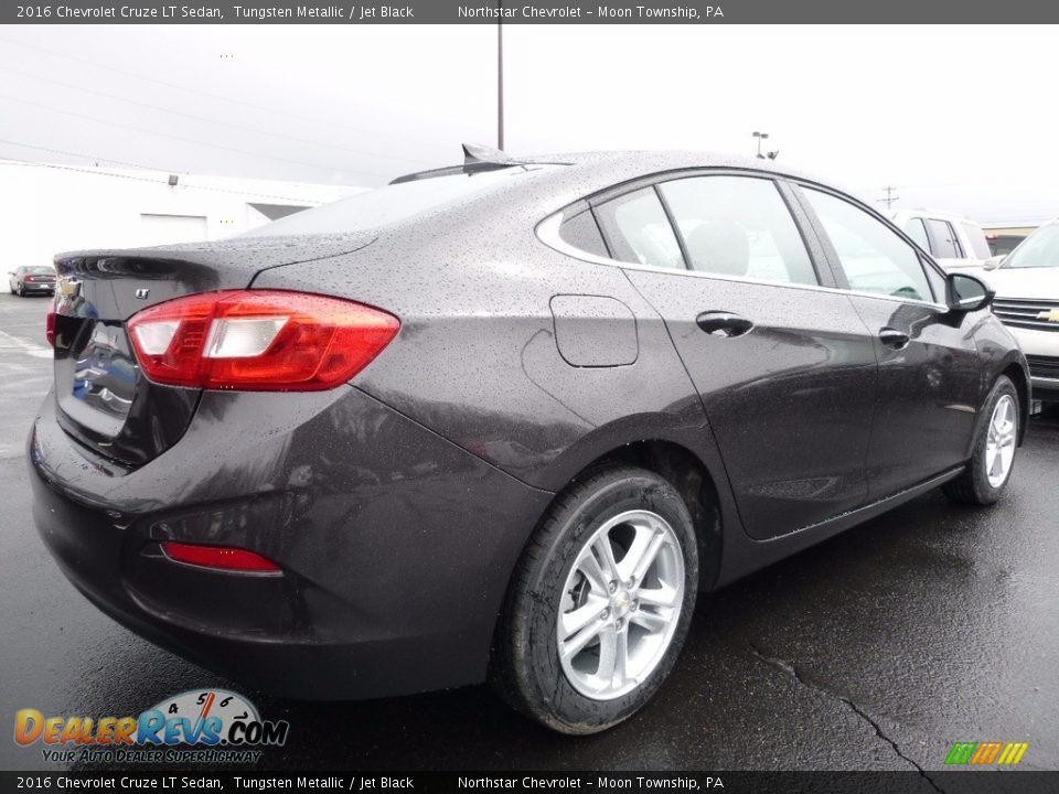 2016 Chevrolet Cruze LT Sedan Tungsten Metallic / Jet Black Photo #5