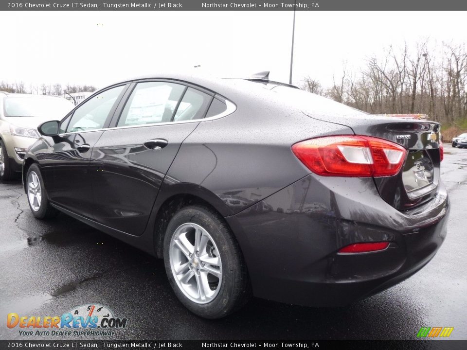 2016 Chevrolet Cruze LT Sedan Tungsten Metallic / Jet Black Photo #7