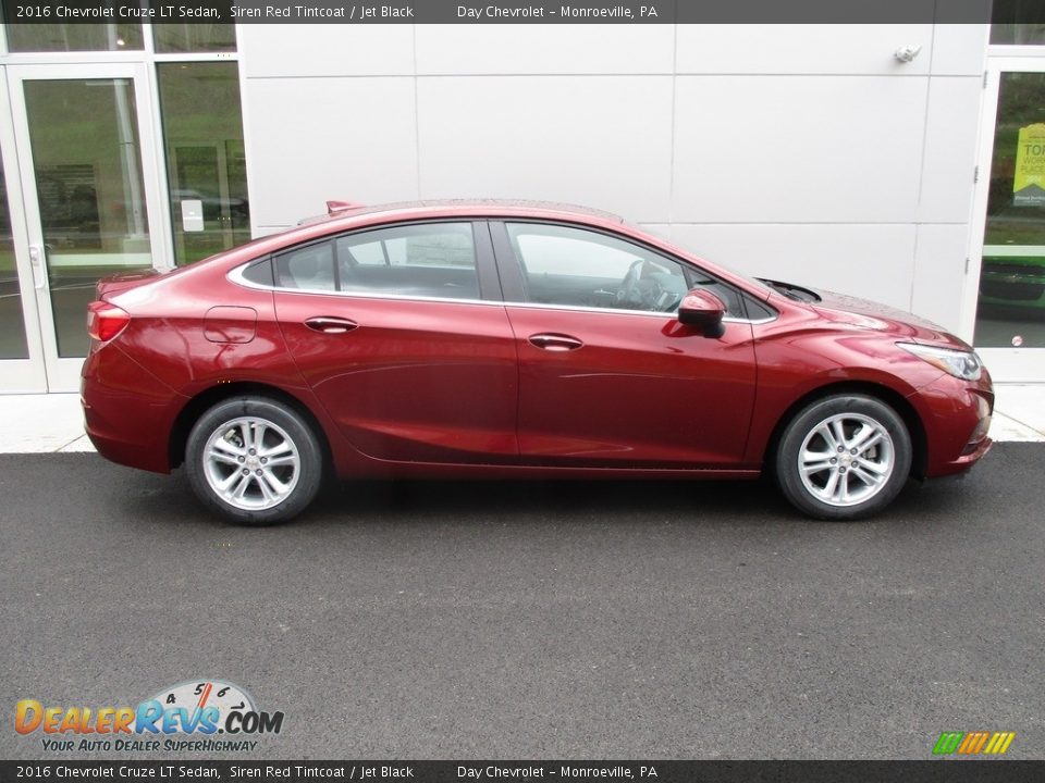 2016 Chevrolet Cruze LT Sedan Siren Red Tintcoat / Jet Black Photo #2