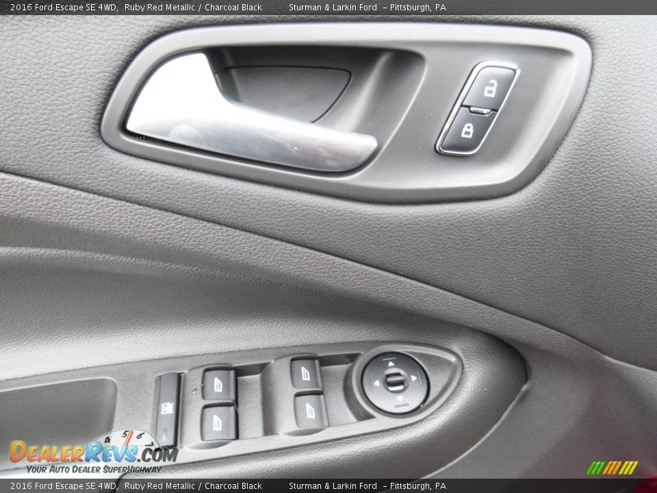 2016 Ford Escape SE 4WD Ruby Red Metallic / Charcoal Black Photo #10