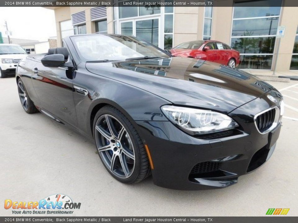 Front 3/4 View of 2014 BMW M6 Convertible Photo #2