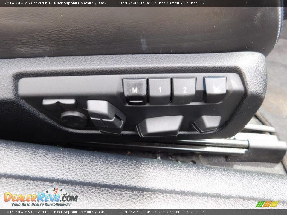 Controls of 2014 BMW M6 Convertible Photo #16