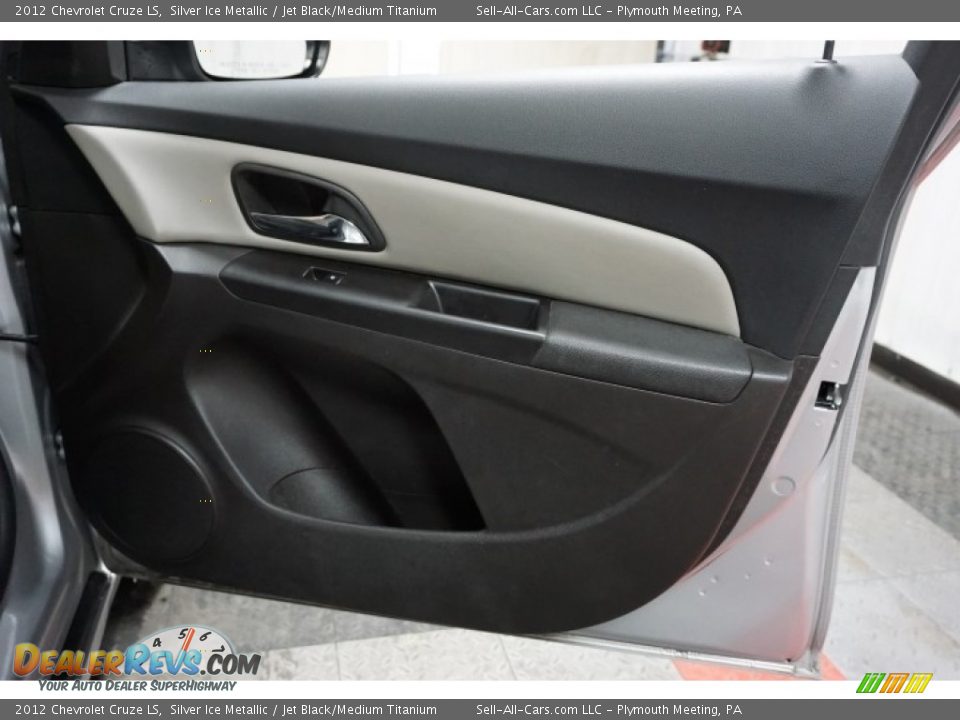 2012 Chevrolet Cruze LS Silver Ice Metallic / Jet Black/Medium Titanium Photo #17