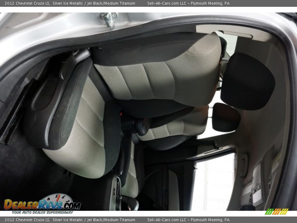2012 Chevrolet Cruze LS Silver Ice Metallic / Jet Black/Medium Titanium Photo #18