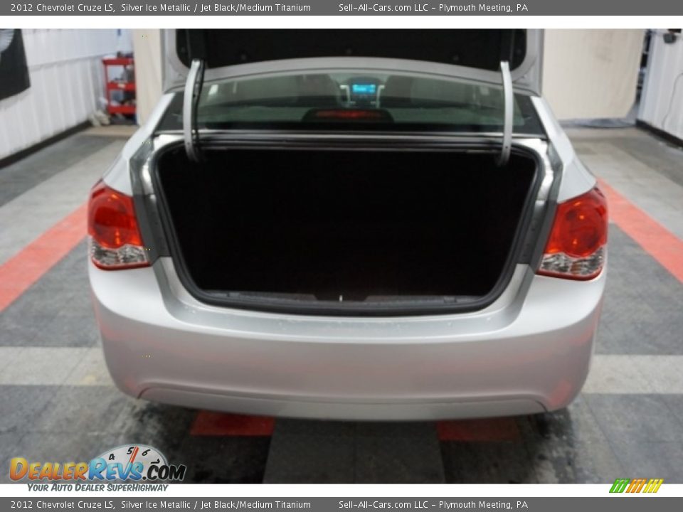 2012 Chevrolet Cruze LS Silver Ice Metallic / Jet Black/Medium Titanium Photo #20