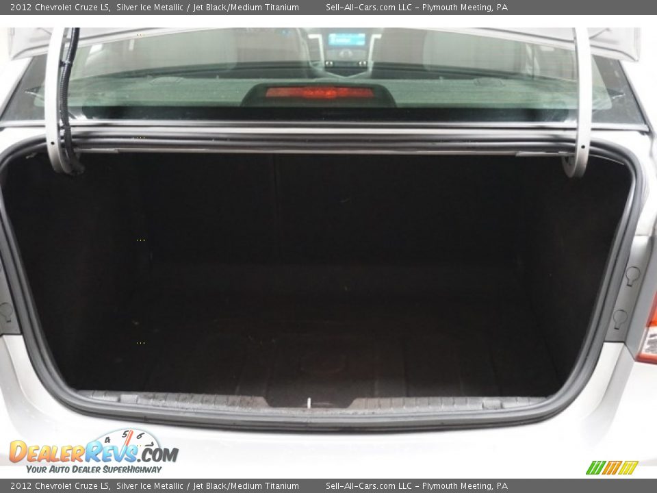 2012 Chevrolet Cruze LS Silver Ice Metallic / Jet Black/Medium Titanium Photo #21