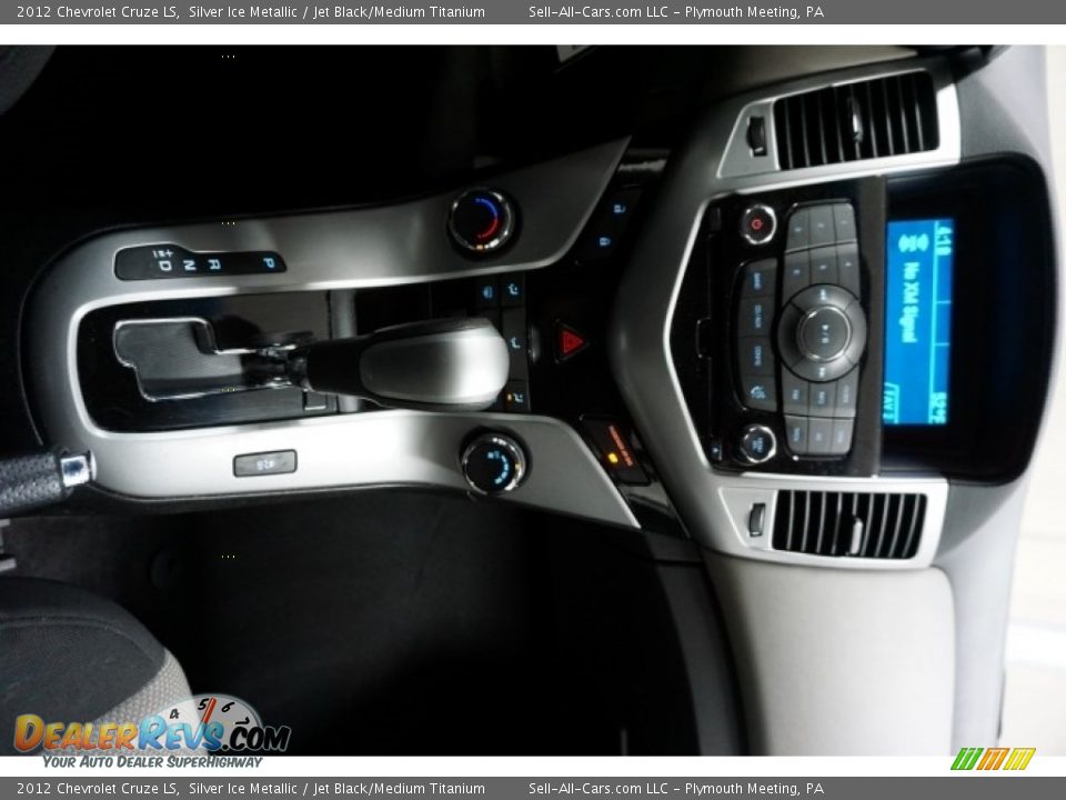 2012 Chevrolet Cruze LS Silver Ice Metallic / Jet Black/Medium Titanium Photo #34