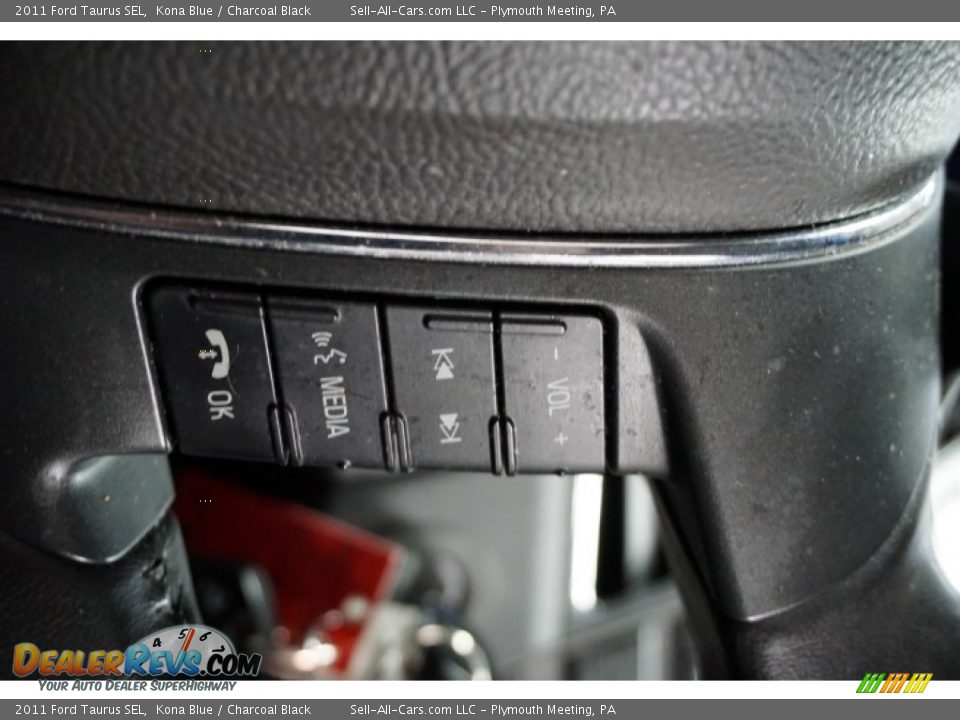2011 Ford Taurus SEL Kona Blue / Charcoal Black Photo #30